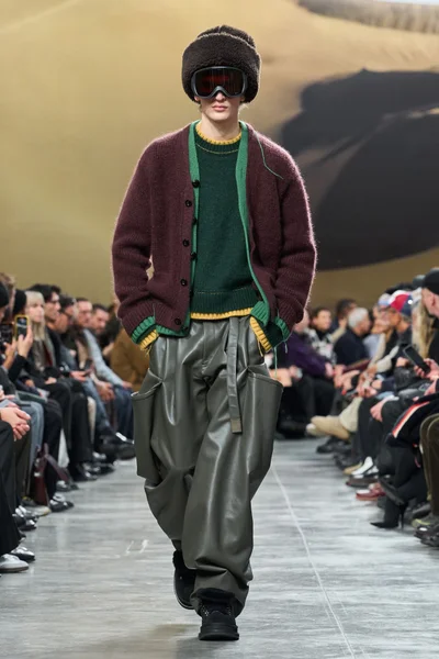 Look 52
